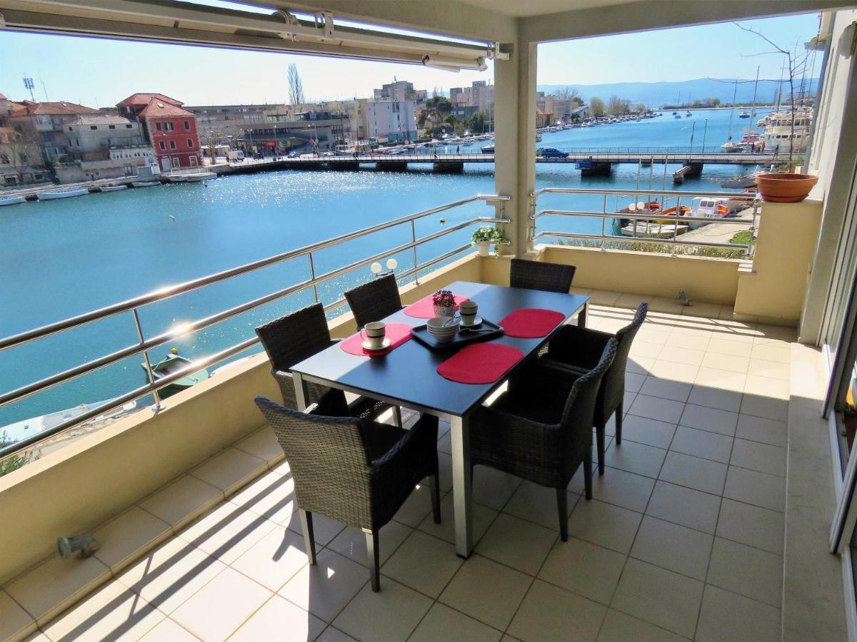 Apartamento Mitra Zonata Pink Omiš Exterior foto