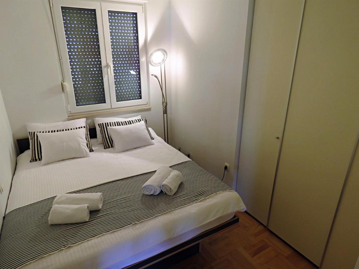 Apartamento Mitra Zonata Pink Omiš Exterior foto